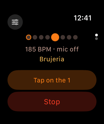 SienteRitmo Apple Watch app showing a song, tempo, live count, and Tap on the 1 mode